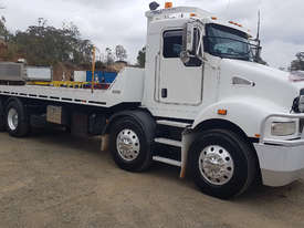 Kenworth T359 Tilt tray Truck - picture1' - Click to enlarge