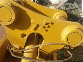 PENDING SALE Bomag Roller 211D - $77,000 - picture2' - Click to enlarge