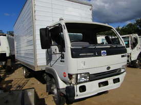 2000 Nissan Mk150 Wrecking Stock #1776 - picture0' - Click to enlarge
