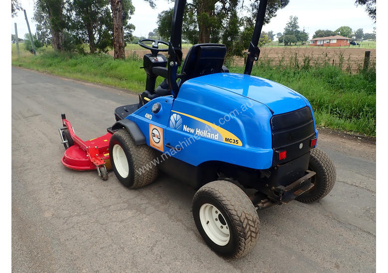Used New Holland New Holland MC35 Front Deck Lawn Equipment Ride On
