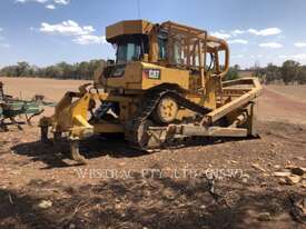 CATERPILLAR D6RIII Track Type Tractors - picture2' - Click to enlarge