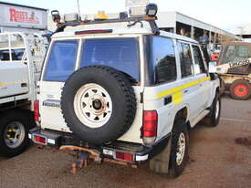 Toyota 2013 Landcruiser VDJ 70 Wagon - picture2' - Click to enlarge