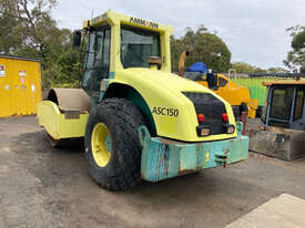 Ammann ASC150 Vibrating Roller Roller/Compacting - picture1' - Click to enlarge