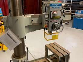 2012 AJAX Morgon (Taiwan) FRD-900 Radial Arm Drill - ex-College - picture0' - Click to enlarge