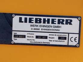 Liebherr LR1600-2 600MT - picture0' - Click to enlarge