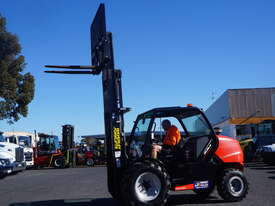 Manitou MC25-4 Forklift Buggy - Available for Hire - picture2' - Click to enlarge