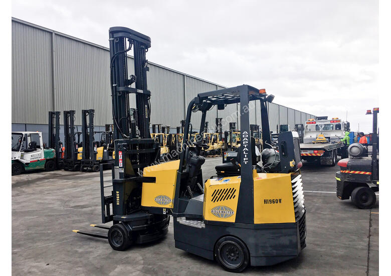 caption 2.0T LPG Narrow Aisle Forklift