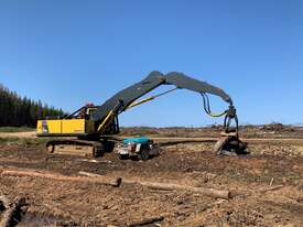 Used 2015 Komatsu PC300-8 EO Harvester - picture1' - Click to enlarge