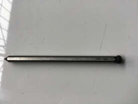 Genuine OzBroach 8mm x 75mm Pilot Pin for Hole Cutter 0875 - picture0' - Click to enlarge