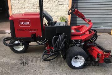 Toro Reelmaster 3100D - Powerful Diesel Engine for Exceptional Performance!