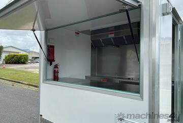 Food Trailer King Mid Plus Food Trailer