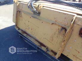 HYDRAPOWER RW 1700 BROOM TO SUIT CATERPILLAR SKID STEER - picture2' - Click to enlarge