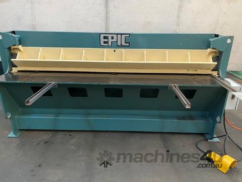 Epic UD-4 Guillotine 4mm x 2500mm