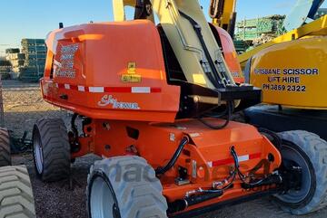 JLG B660SJ 66ft Straight Stick Boom Lift