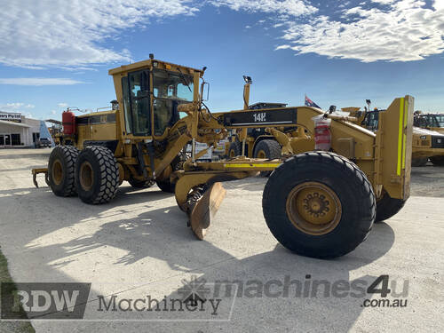 Caterpillar 14H Grader