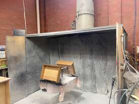 DRY FILTER SPRAY BOOTHS - picture0' - Click to enlarge