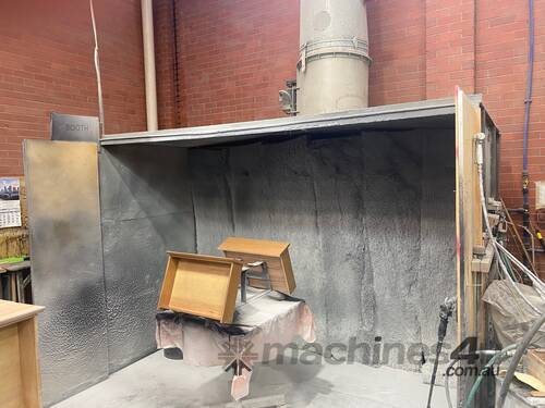 DRY FILTER SPRAY BOOTHS