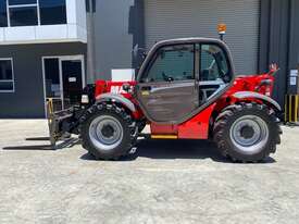Manitou MT732 with Pallet Forks & 4 in 1 Bucket - picture0' - Click to enlarge