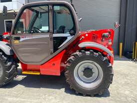 Manitou MT732 with Pallet Forks & 4 in 1 Bucket - picture1' - Click to enlarge
