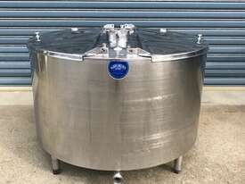 650ltr Insulated Food Grade Stainless Steel Tank - picture0' - Click to enlarge