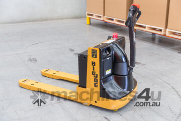 WPT45 Medium Duty AC Pallet Truck
