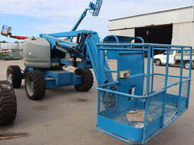GENIE BOOM LIFT - picture0' - Click to enlarge