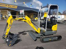EZ17 Excavator with HYDRAULIC QUICK HITCH 5yr warranty - picture0' - Click to enlarge