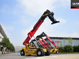 SANY SRSC45E Reach Stacker - picture1' - Click to enlarge