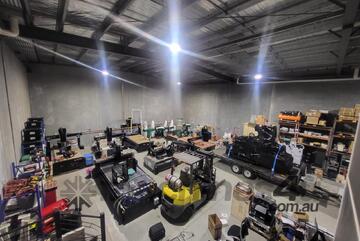 FIGTEK CNC ROUTER 1325 WITH VACUUM TABLE AND PUMP