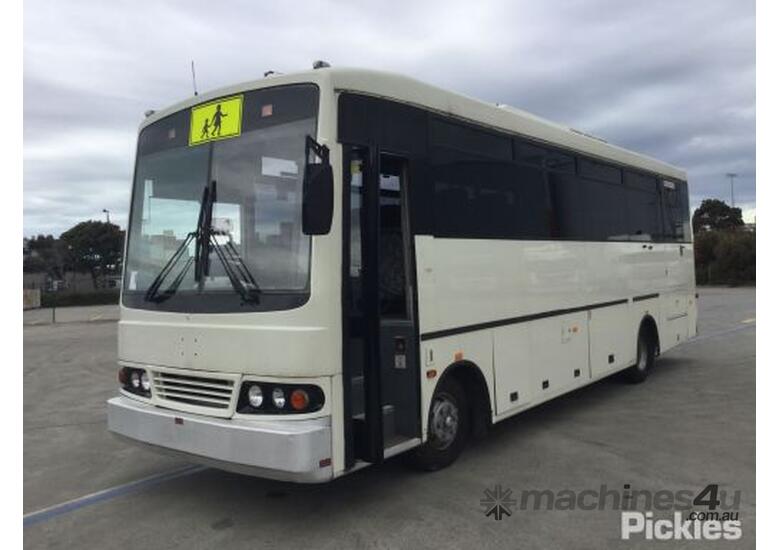 Buy Used Hino Omnibus Buses in , - Listed on Machines4u