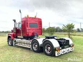 1987 Mack Superliner - picture2' - Click to enlarge