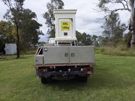 Cherry picker truck mounted - picture2' - Click to enlarge