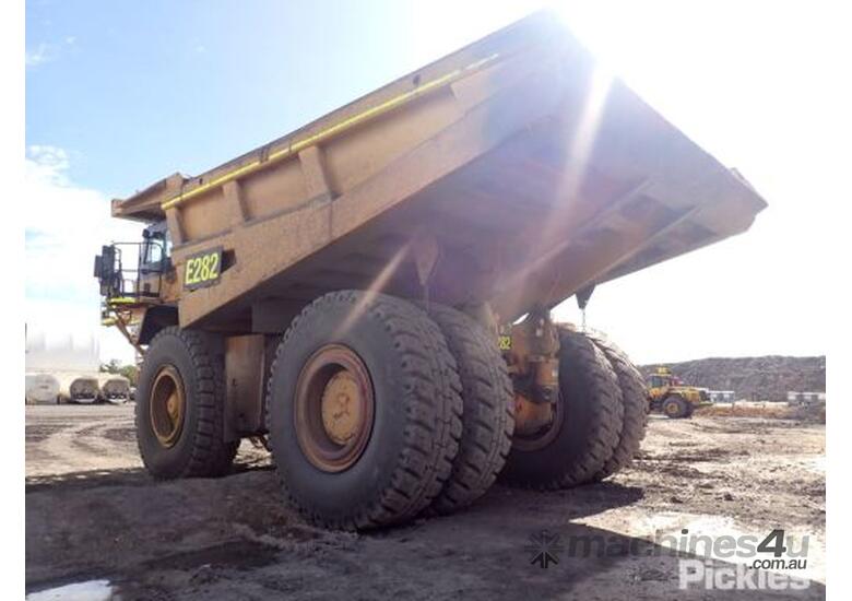 Used Caterpillar 785B Construction Equipment in , - Listed on Machines4u