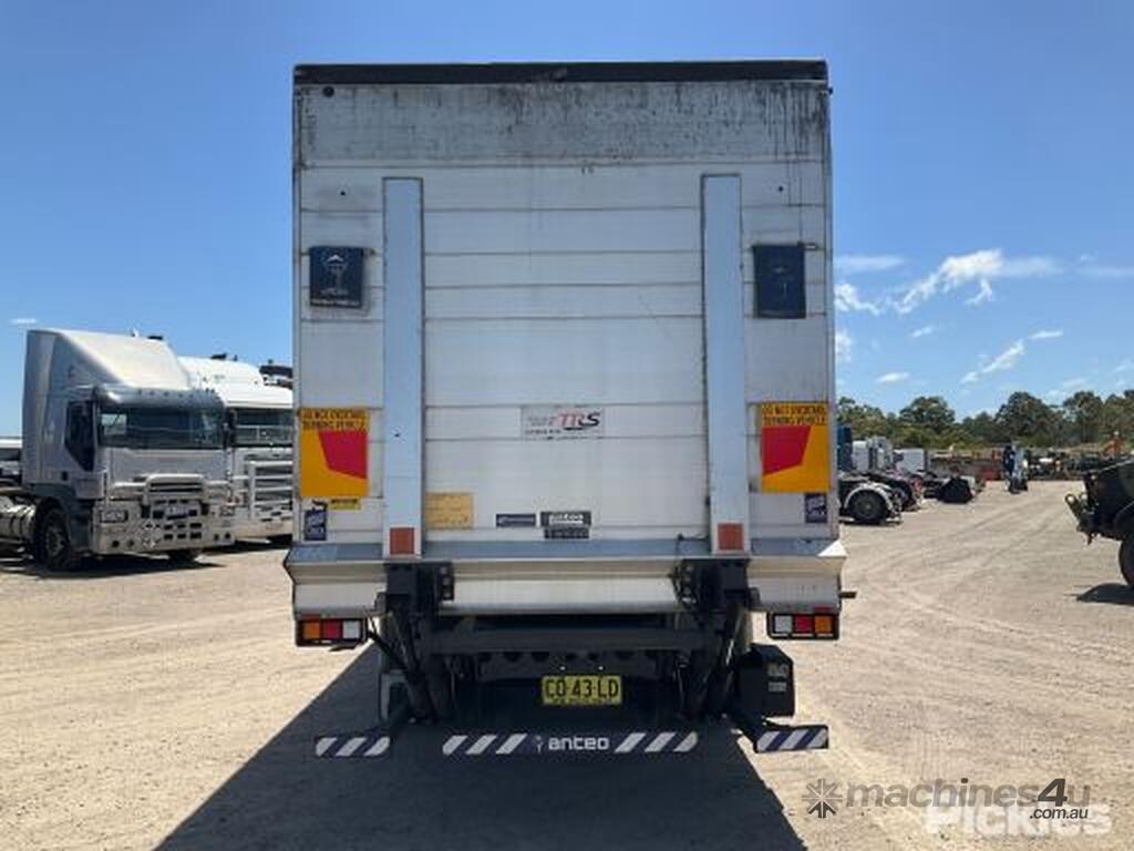 Buy Used nissan ud 2017 Nissan UD PKC8E Pantech trucks in MILPERRA, NSW