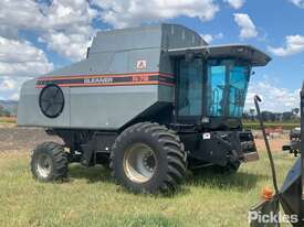 1996 Gleaner R72 - picture0' - Click to enlarge