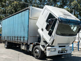 05/2009 Iveco Eurocargo Ml160E Cabover Curtainside Pantech Truck 5.9L Diesel - picture1' - Click to enlarge