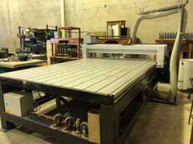 Multicam CNC Flatbed - picture2' - Click to enlarge