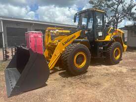 LiuGong 848 HX Articulated Wheel Loader - picture0' - Click to enlarge