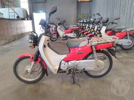 Honda Supercub - picture2' - Click to enlarge