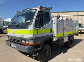 1999 Mitsubishi Canter L 500/600 4 x 4 Water Cart - picture1' - Click to enlarge