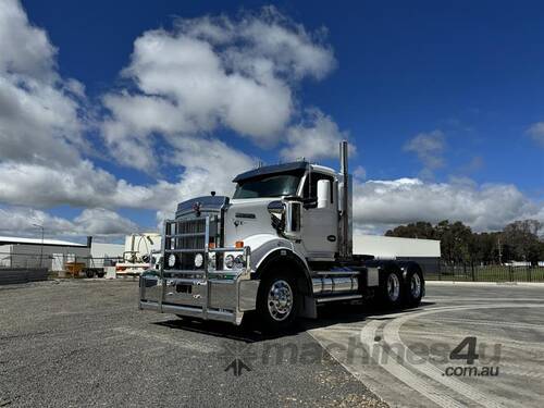 2017 KENWORTH T610 SAR 