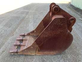 Excavator Bucket - picture0' - Click to enlarge