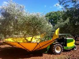 Sicma SPEEDY 125 Self-propelled Harvester - picture2' - Click to enlarge