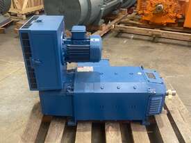 47 kw 63 hp 1750 rpm 460 volt 160 frame DC Electric Motor Bull Electric Model MK3 D.C.MOTOR - picture2' - Click to enlarge