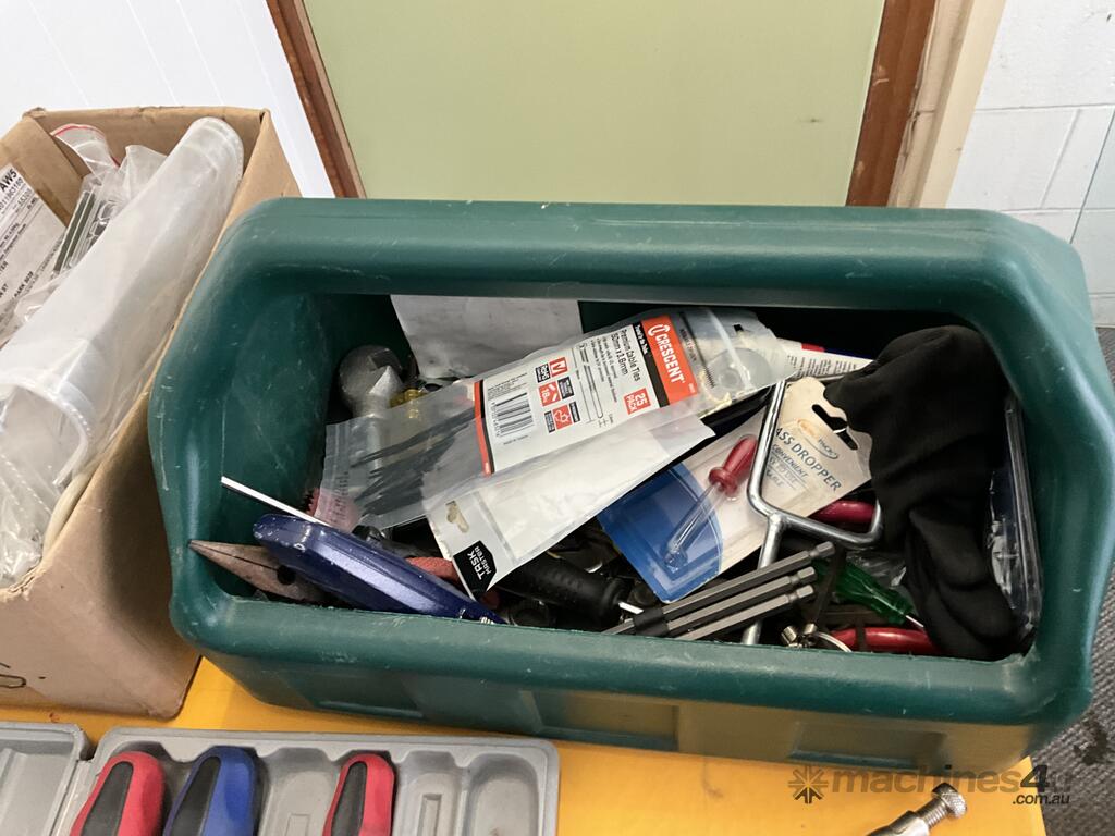 Used 2 Drills and Qty of Assorted Hand Tools in Kilkenny, SA