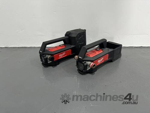 2 x Milwaukee M18 TP Cordless Transfer Pumps