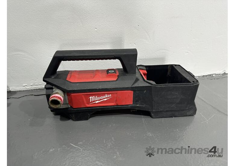 Used milwaukee 2 x Milwaukee M18 TP Cordless Transfer Pumps Transfer