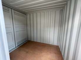 Unused 8FT Storage Container - picture2' - Click to enlarge