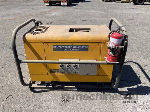 Denyo TLW-300SSK Welder/Generator with Fire Extinguisher