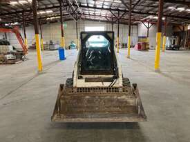 Bobcat S205 - picture0' - Click to enlarge
